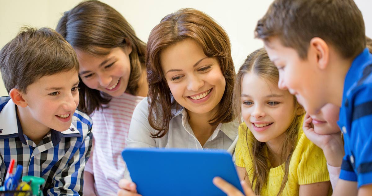 Summer Learning Tips For Students + Parents